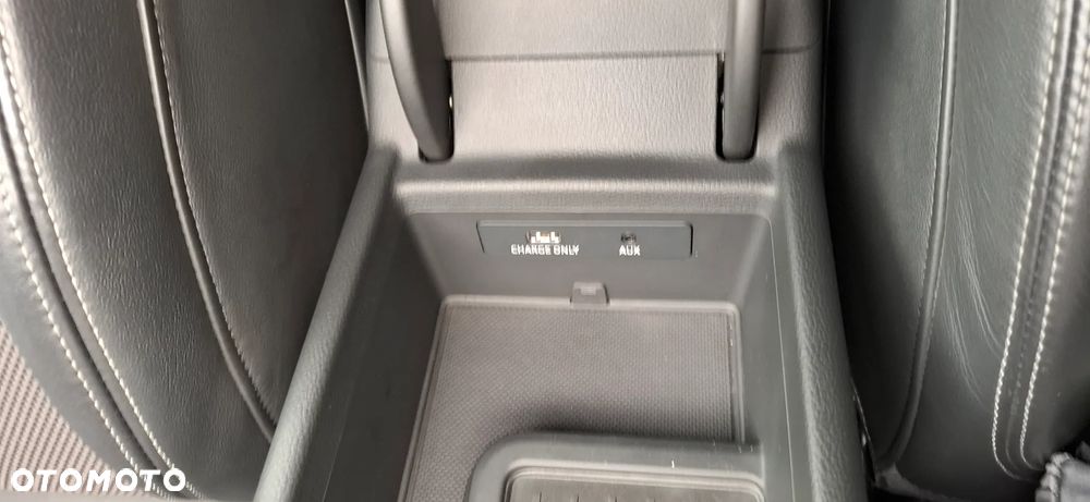 Audi A4 Avant 2.0 TDI S tronic quattro sport - 34