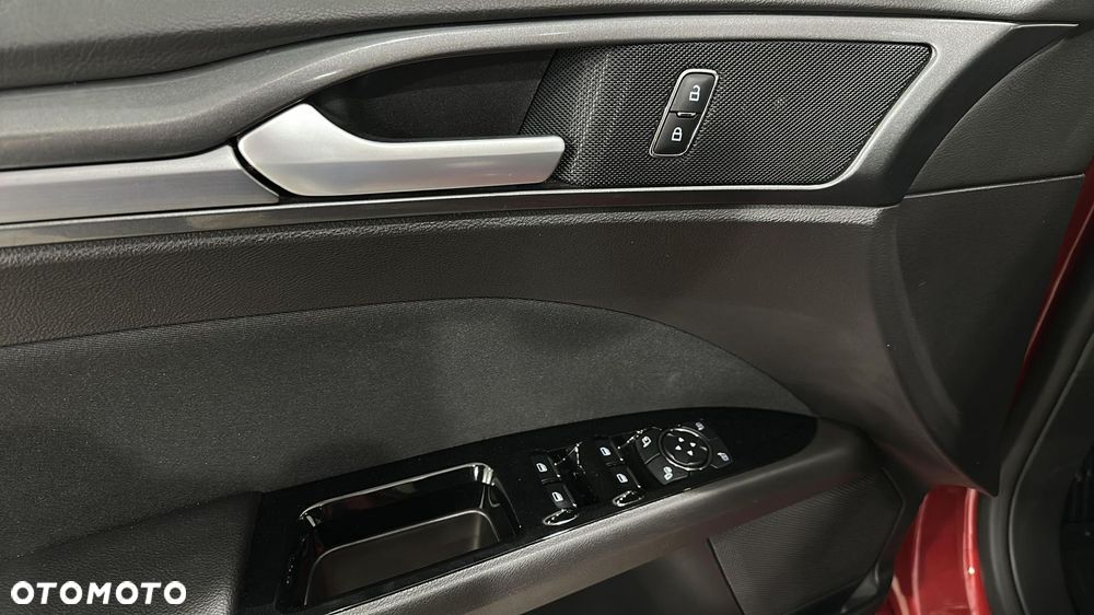 Ford Mondeo - 14