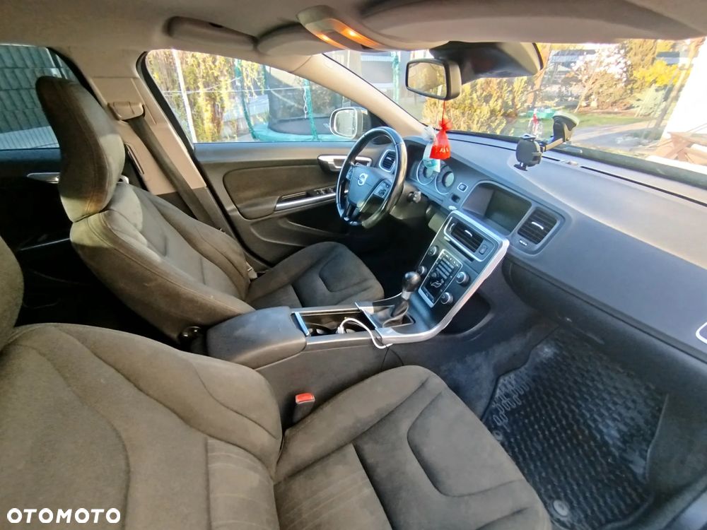 Volvo V60 T3 - 21
