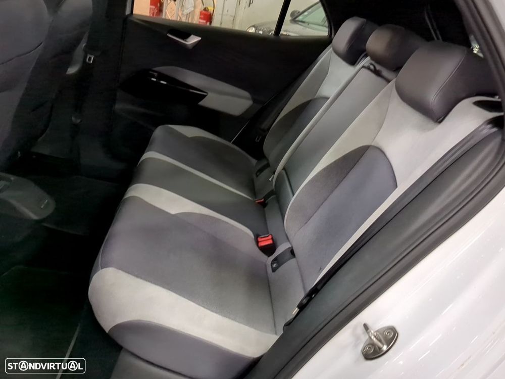 VW ID.3 Pro Performance Business - 10