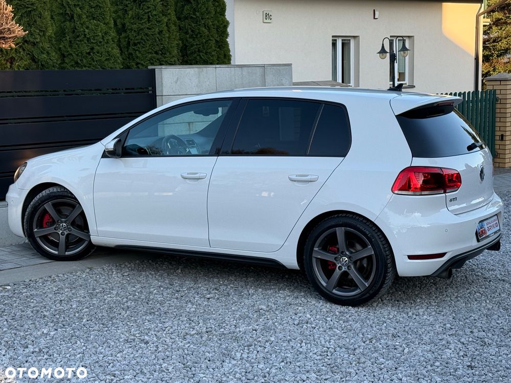 Volkswagen Golf 2.0 GTI - 14