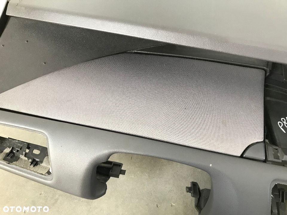 Deska rozdzielcza Citroen C8 Ulysse Peugeot 807 Phedra kokpit konsola poduszka powietrzną AIRBAG pas - 4