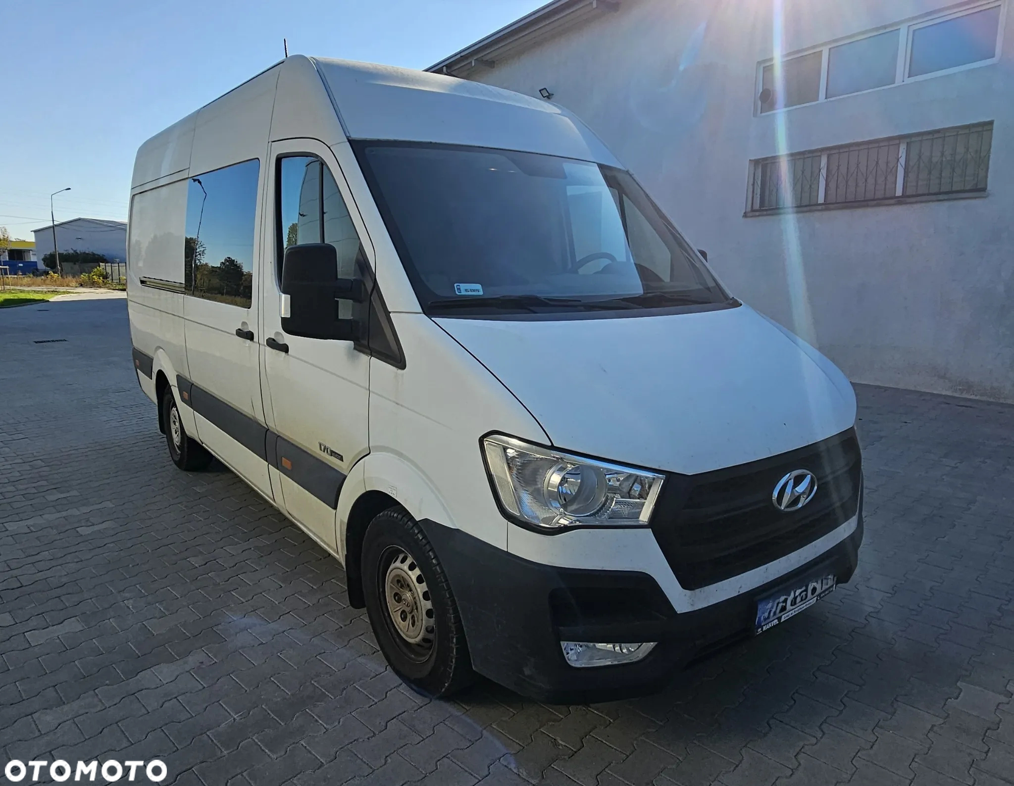 Hyundai H350 Brygadówka - b. mały przebieg tylko 83 600 km, 2,5 CRDi (170 KM), 7-osobowy, jak - 2