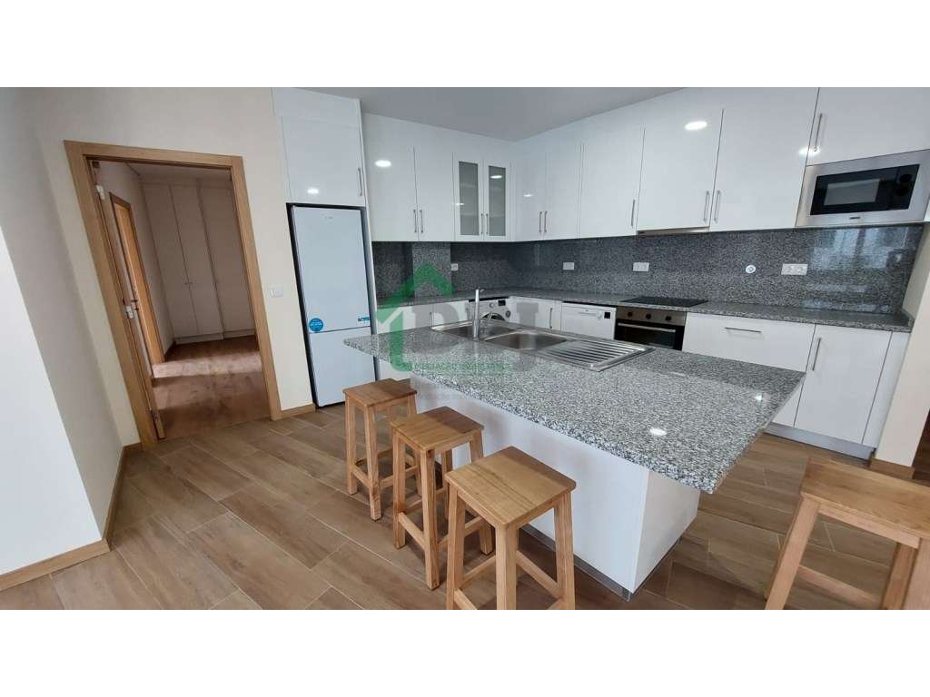 Apartamento T5 - Grande imagem: 4/12
