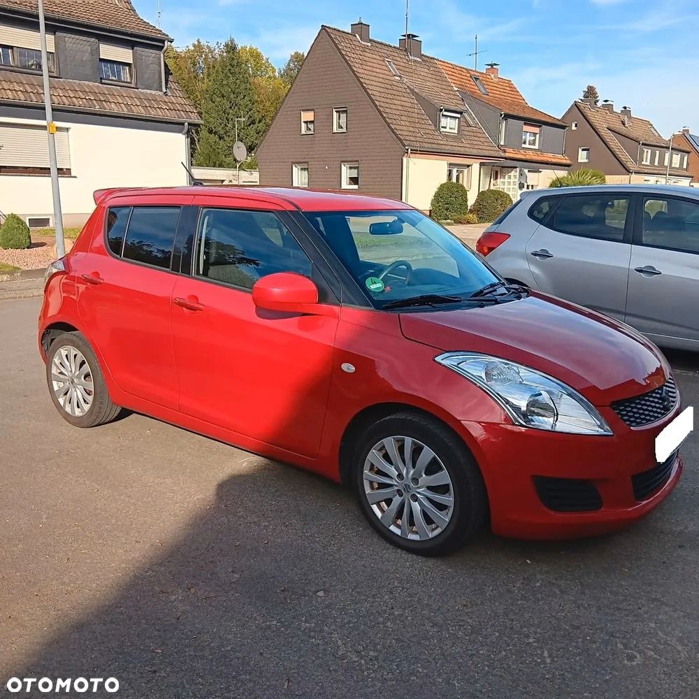 Suzuki Swift 2013 photo 4
