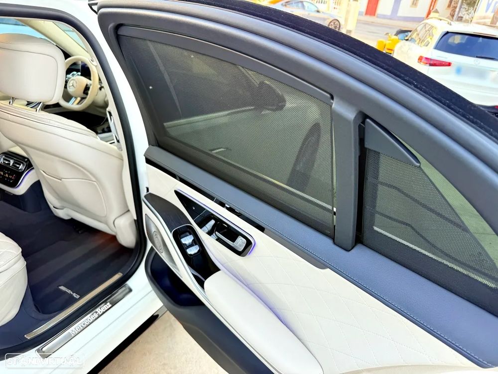 Mercedes-Benz S 400 - 32