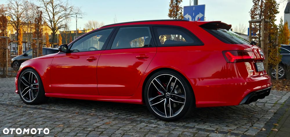 Audi RS6 Avant - 2
