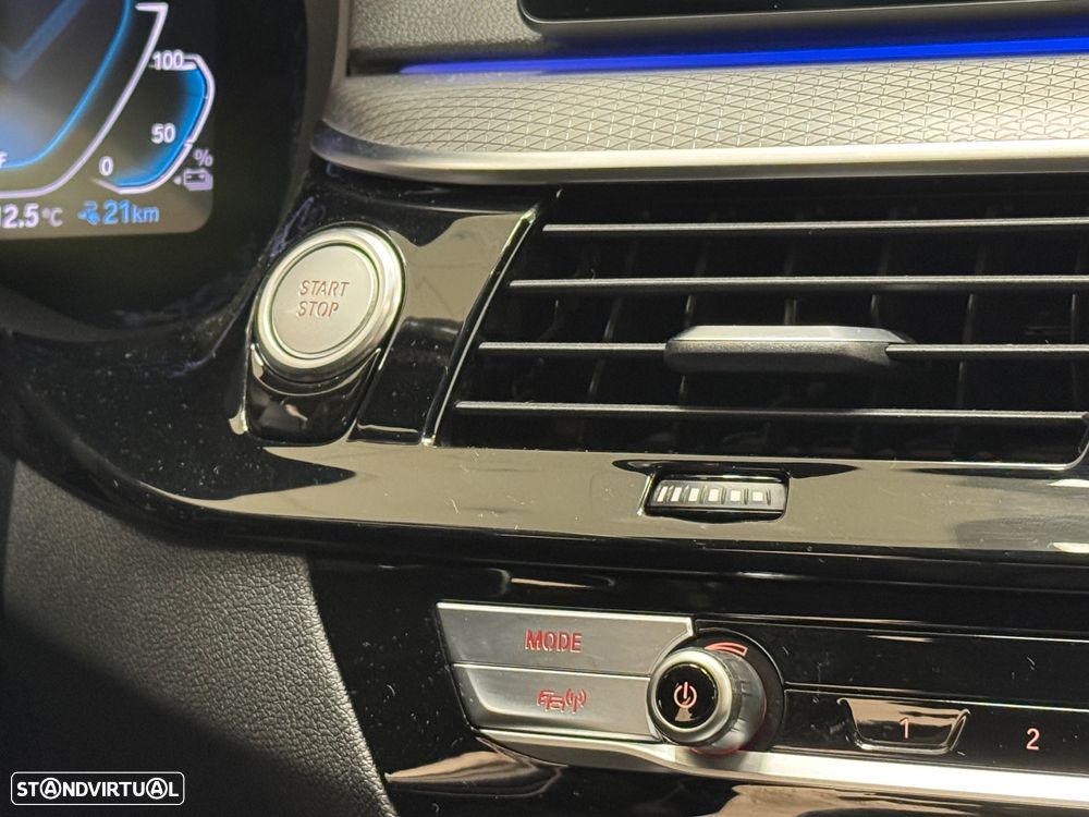BMW 530 e Pack Desportivo M - 40