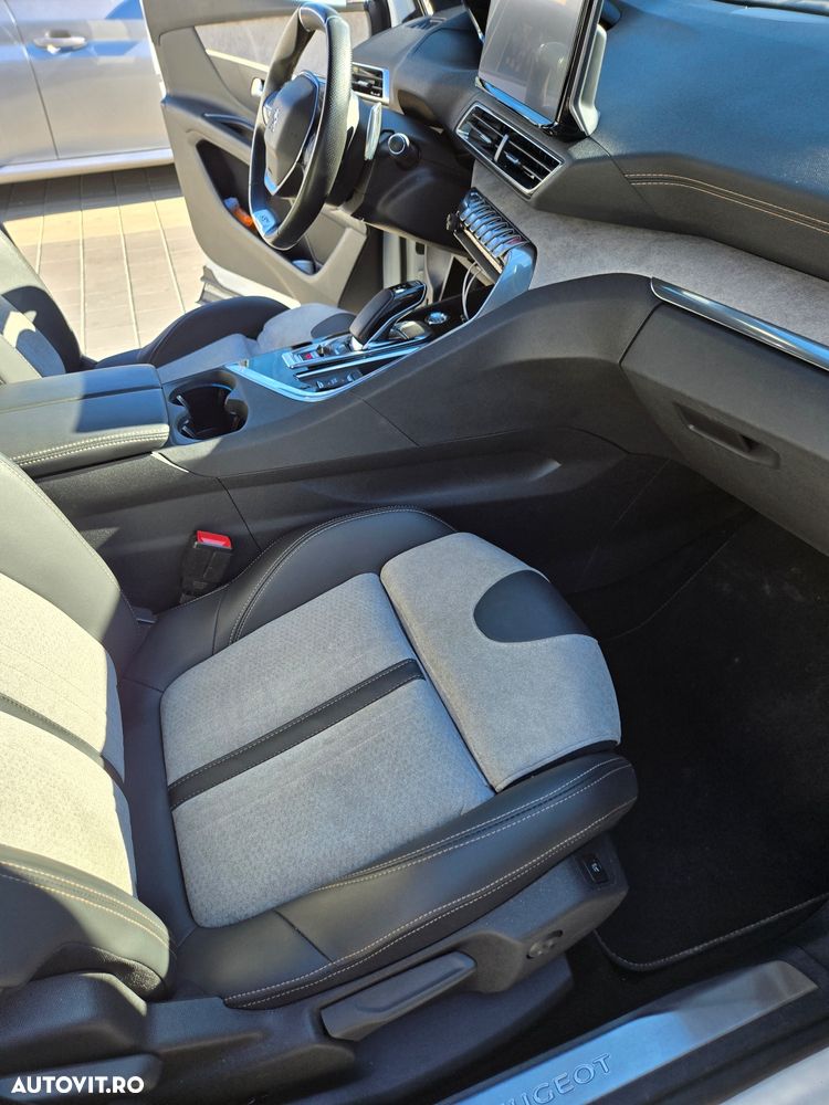 Peugeot 3008 PHEV EAT8 GT Pack - 10