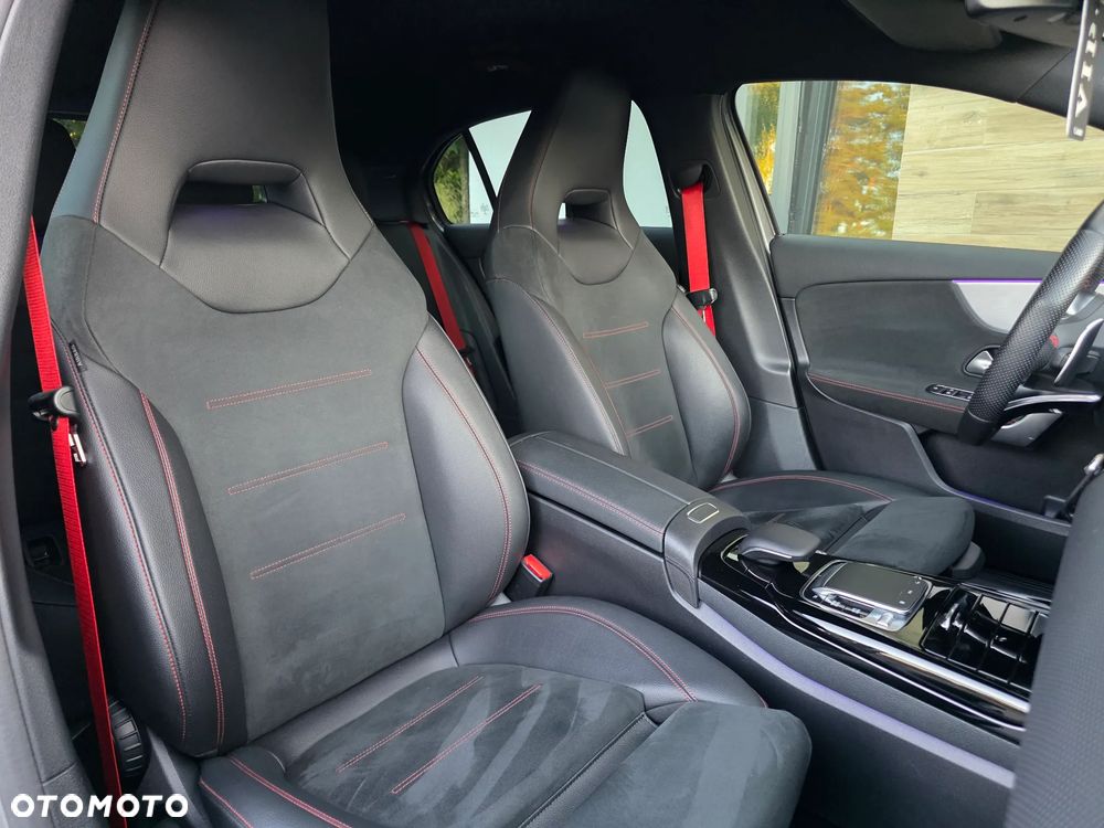 Mercedes-Benz Klasa A 35 AMG 4-Matic Edition 1 7G-DCT - 8