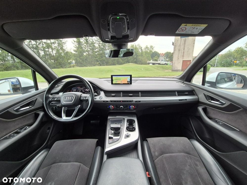 Audi Q7 3.0 TDI ultra Quattro Tiptronic - 16