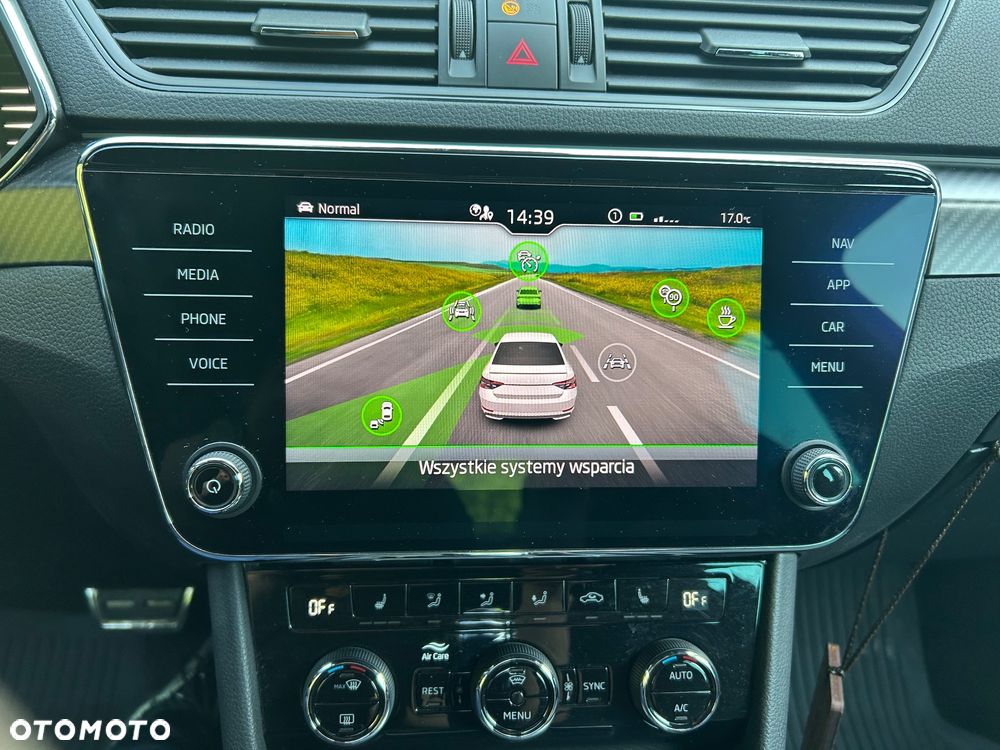 Skoda Superb 2.0 TSI 4x4 Sportline DSG - 12