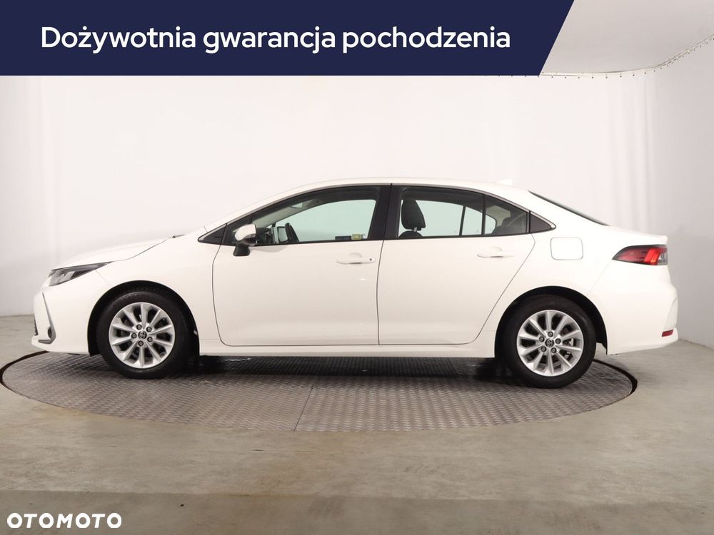Toyota Corolla - 4