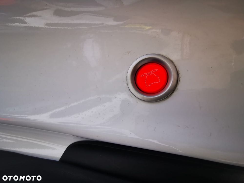 Tesla Model X Long Range - 14