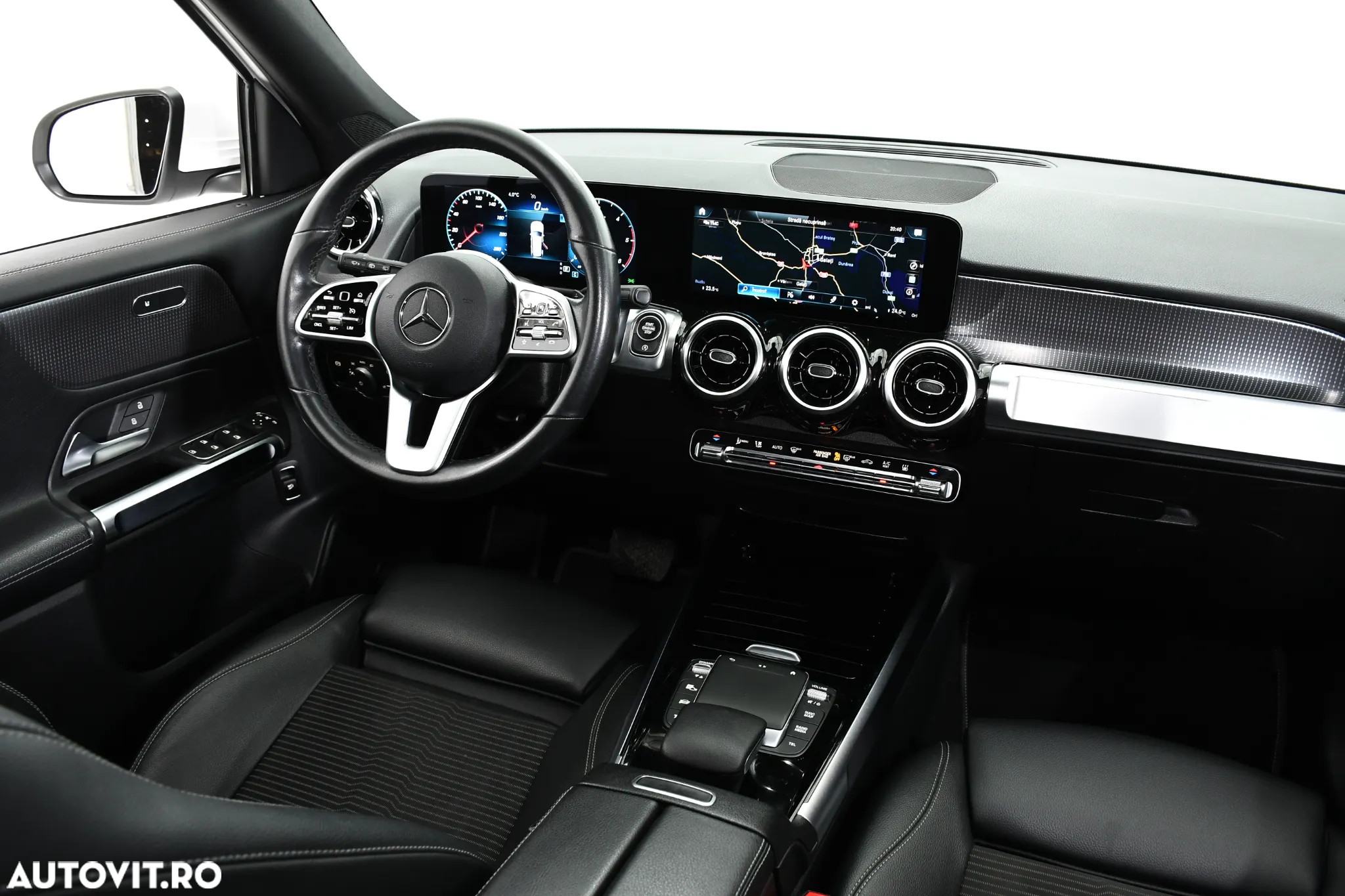 Mercedes-Benz GLB 200 d 4Matic 8G-DCT Progressive - 4