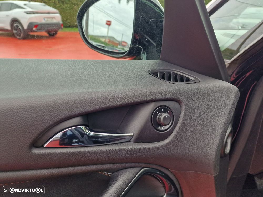 Opel Zafira 1.6 CDTi Dynamic S/S - 12