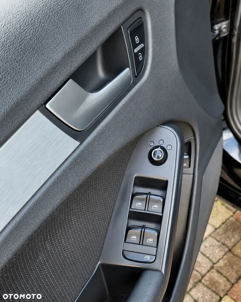 Audi A4 Limousine 2.0 TDI - 7