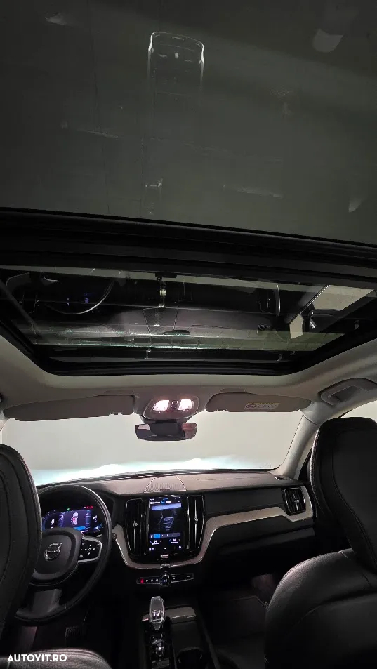 Volvo XC 60 B4 MHEV Inscription - 30