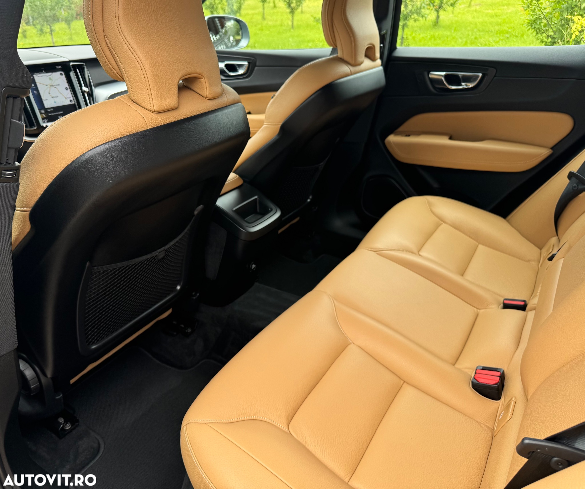 Volvo XC 60 B4 D AWD Geartronic Momentum - 19