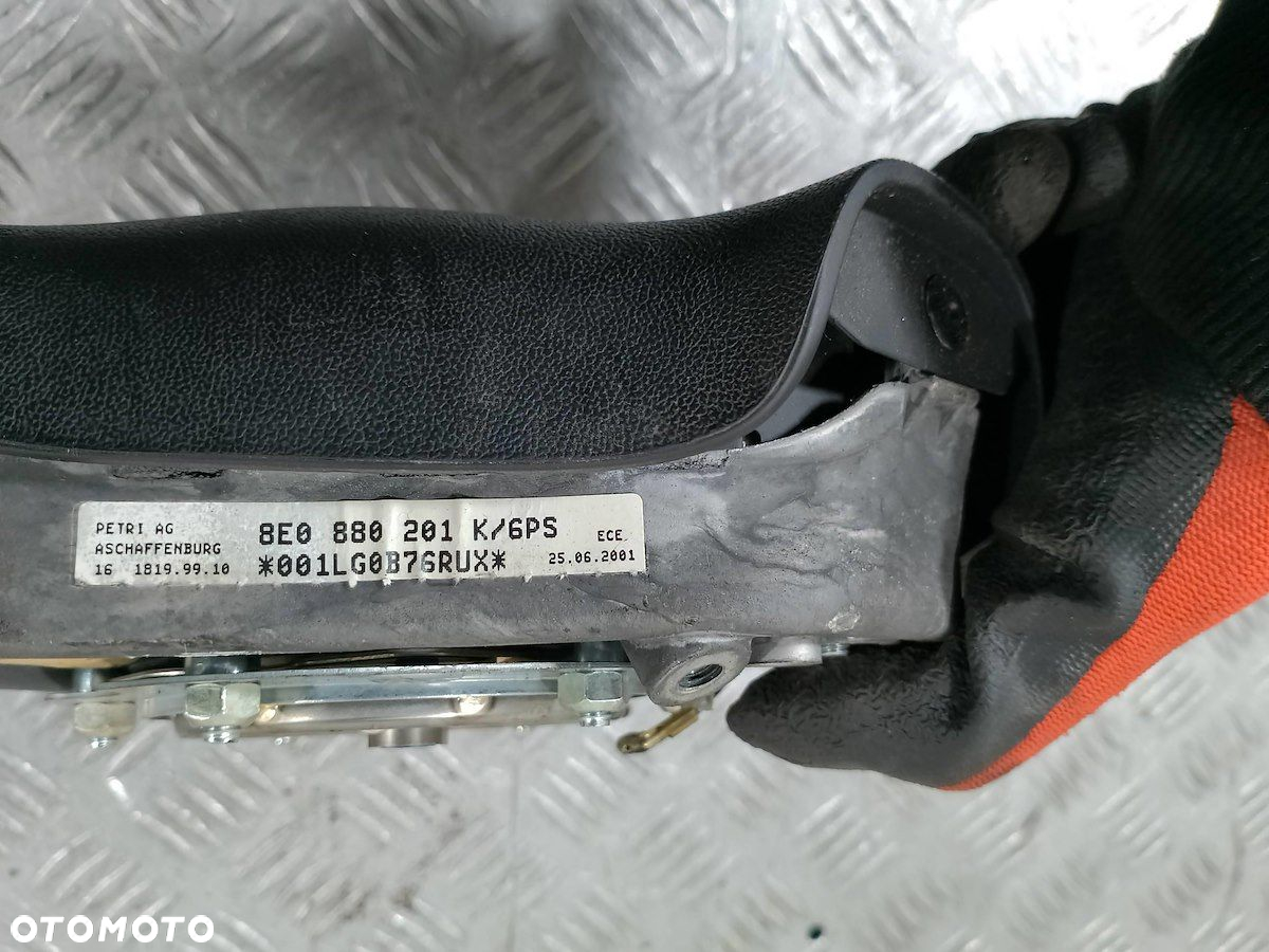 PODUSZKA KIEROWCY, AIRBAG AUDI A4 B6 8E0880201K - 2