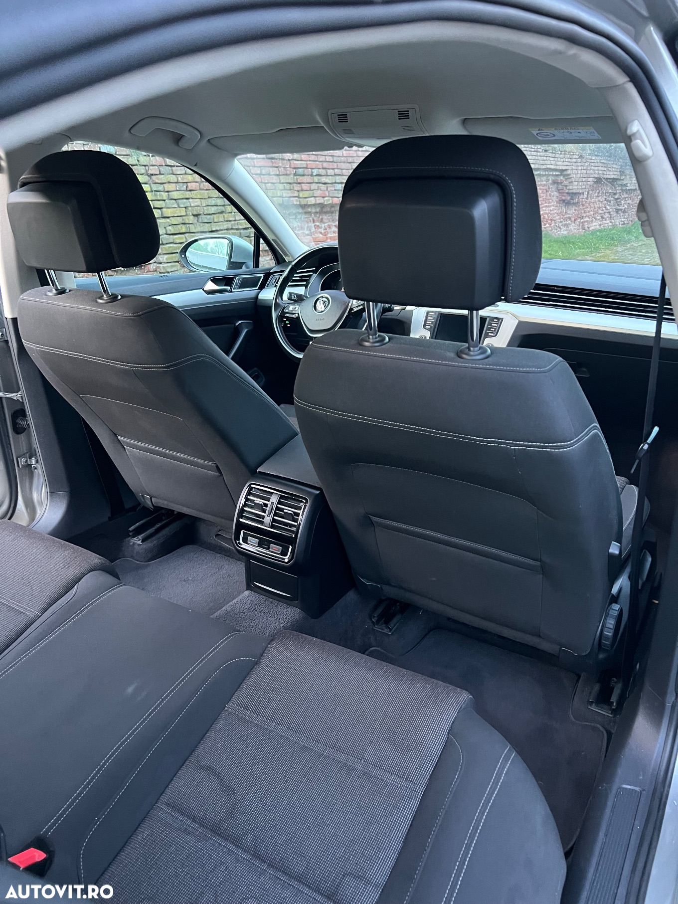 Volkswagen Passat Variant 2.0 TDI Comfortline - 8