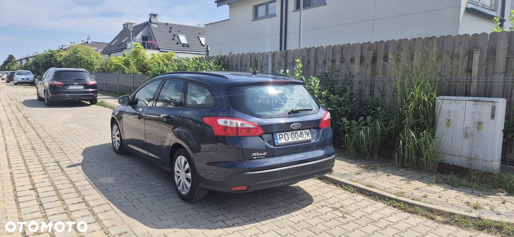 Ford Focus 1.6 Trend - 4