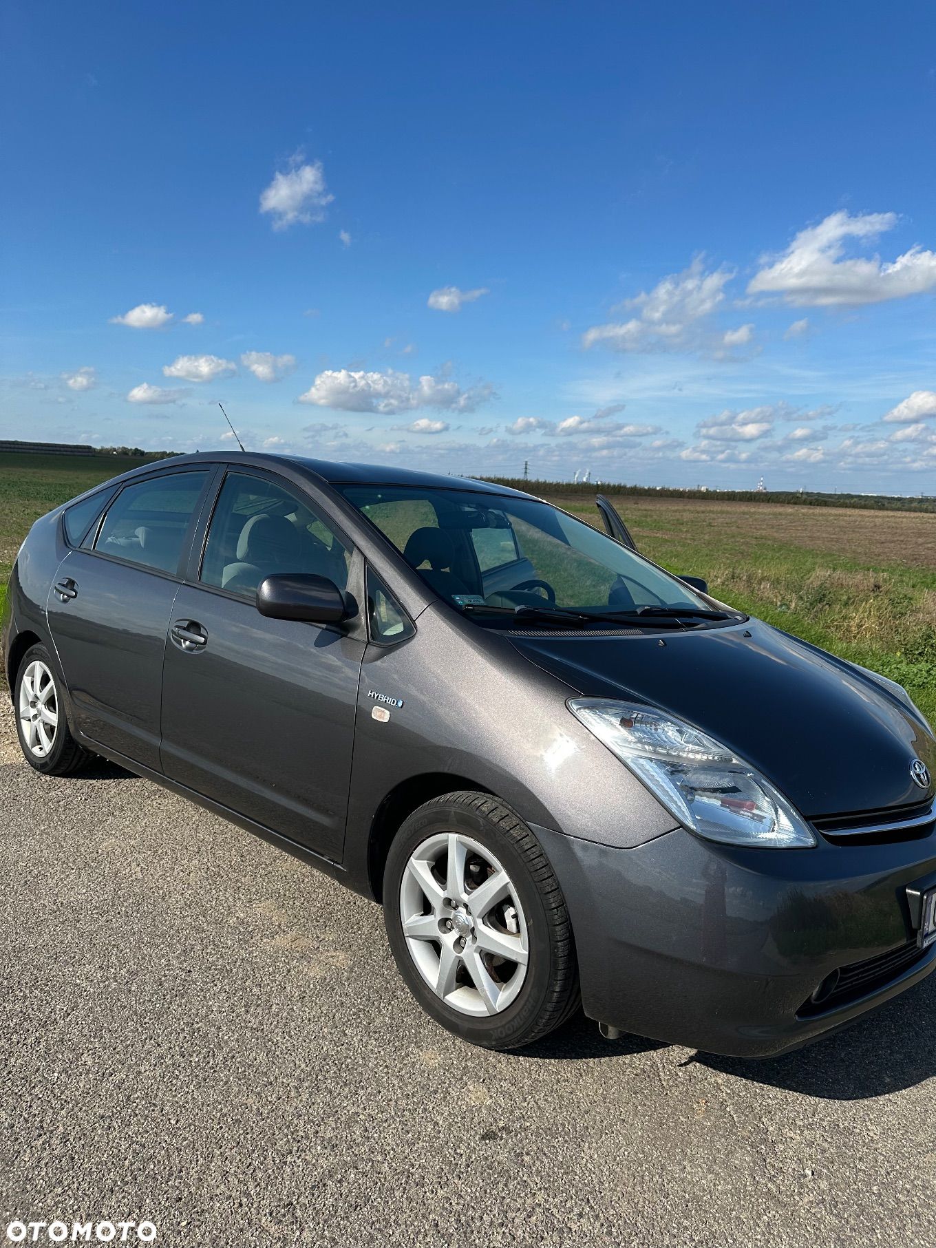 Toyota Prius - 1