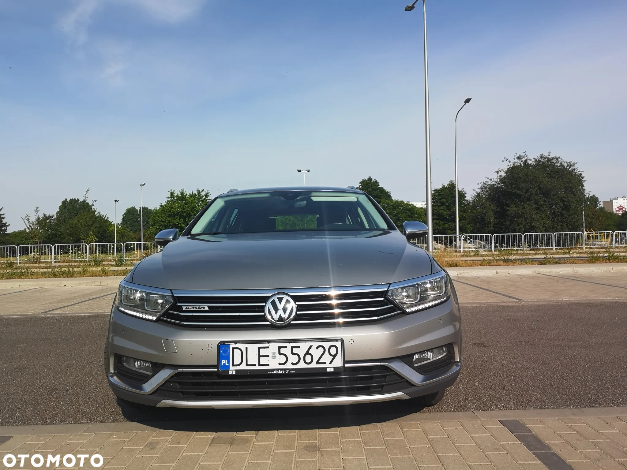 Volkswagen Passat - 5