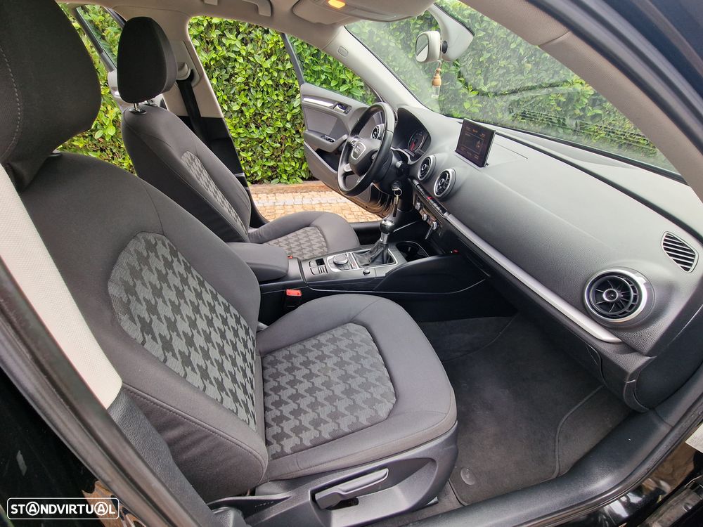 Audi A3 Sportback 1.6 TDI Sport - 15