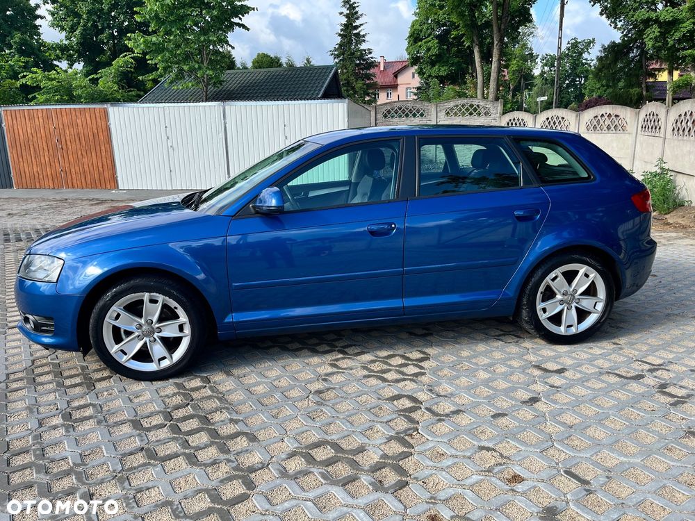 Audi A3 Sportback - 7