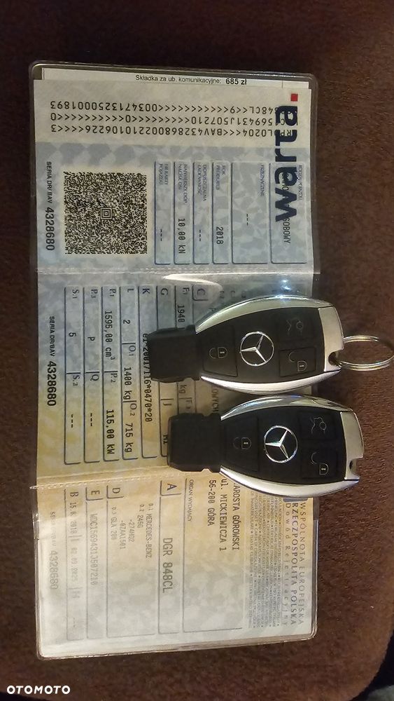 Mercedes-Benz GLA - 8