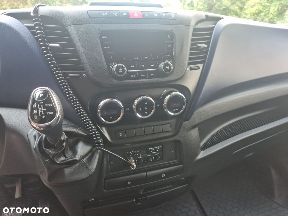 Iveco Daily - 33