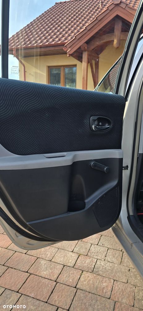 Daihatsu Charade - 21