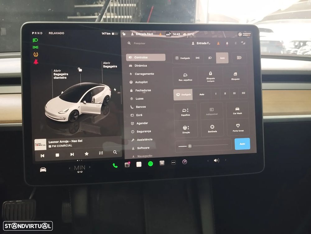 Tesla Model 3 Long Range Tração Traseira - 31