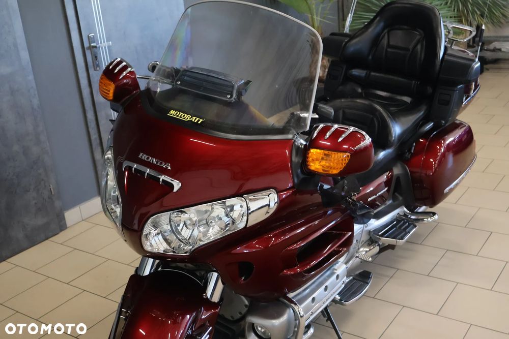 Honda GL - 5