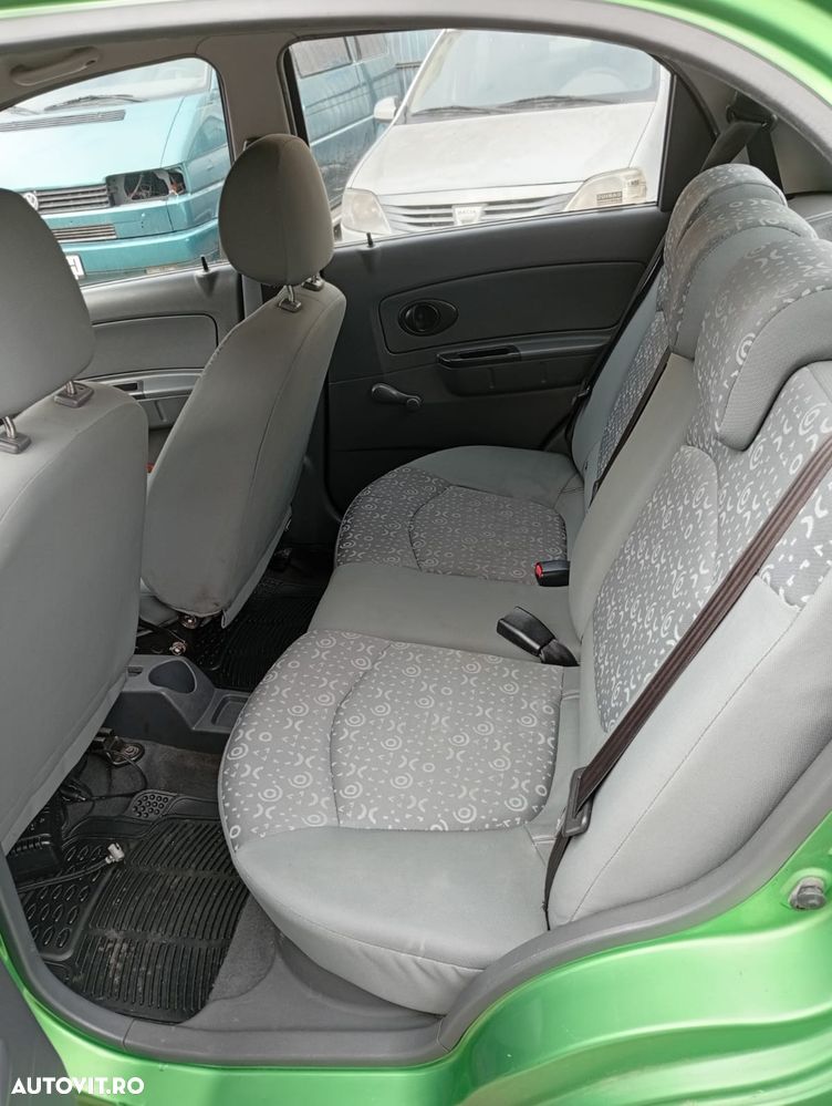 Chevrolet Spark 0.8 S 151 - 6