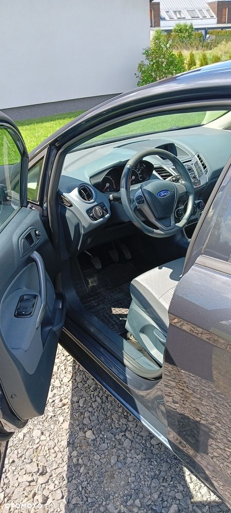 Ford Fiesta - 6