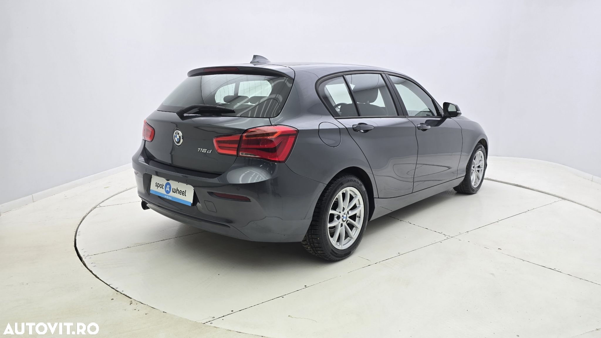 BMW Seria 1 - 6