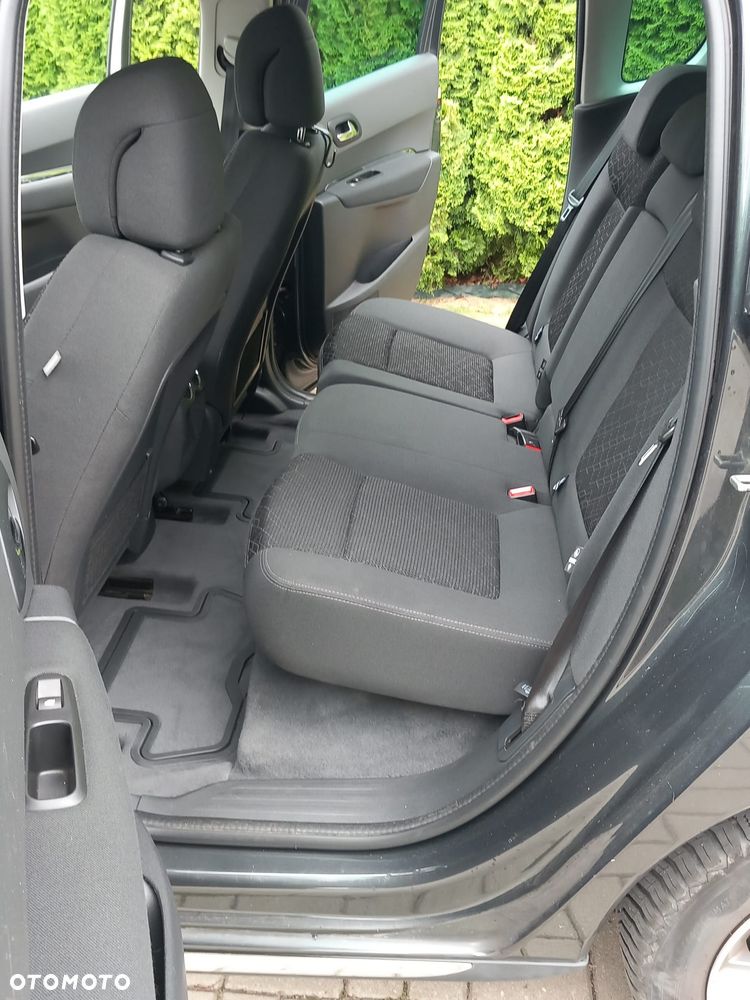 Peugeot 3008 1.6 BlueHDi Style S&S - 17