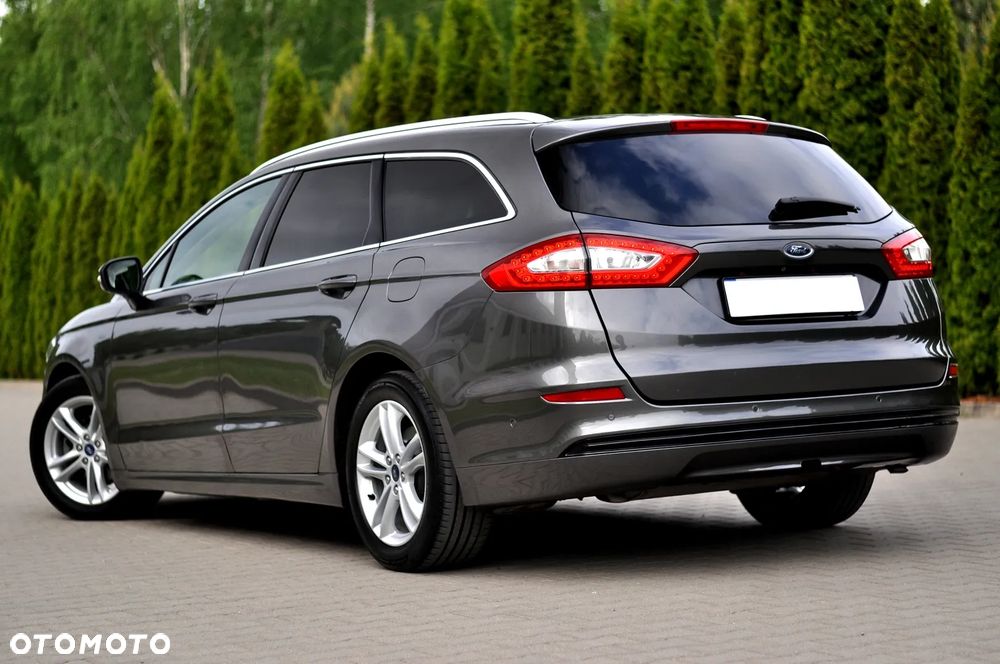 Ford Mondeo 2.0 TDCi Titanium PowerShift - 11