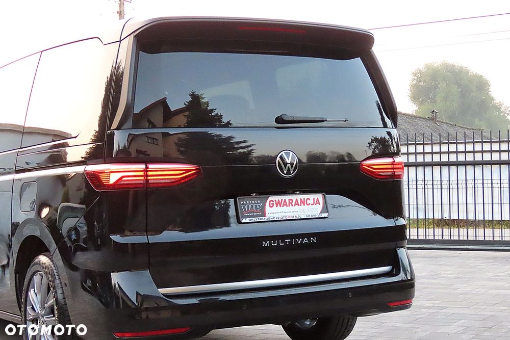 Volkswagen Multivan - 17