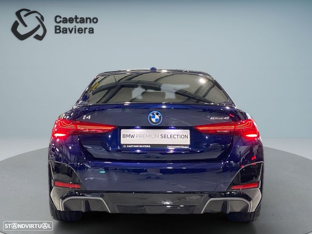 BMW i4 eDrive40 Pack Desportivo M Pro - 22