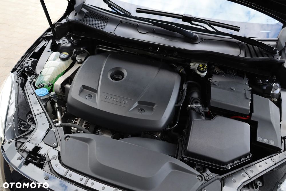 Volvo V40 T2 Inscription - 35