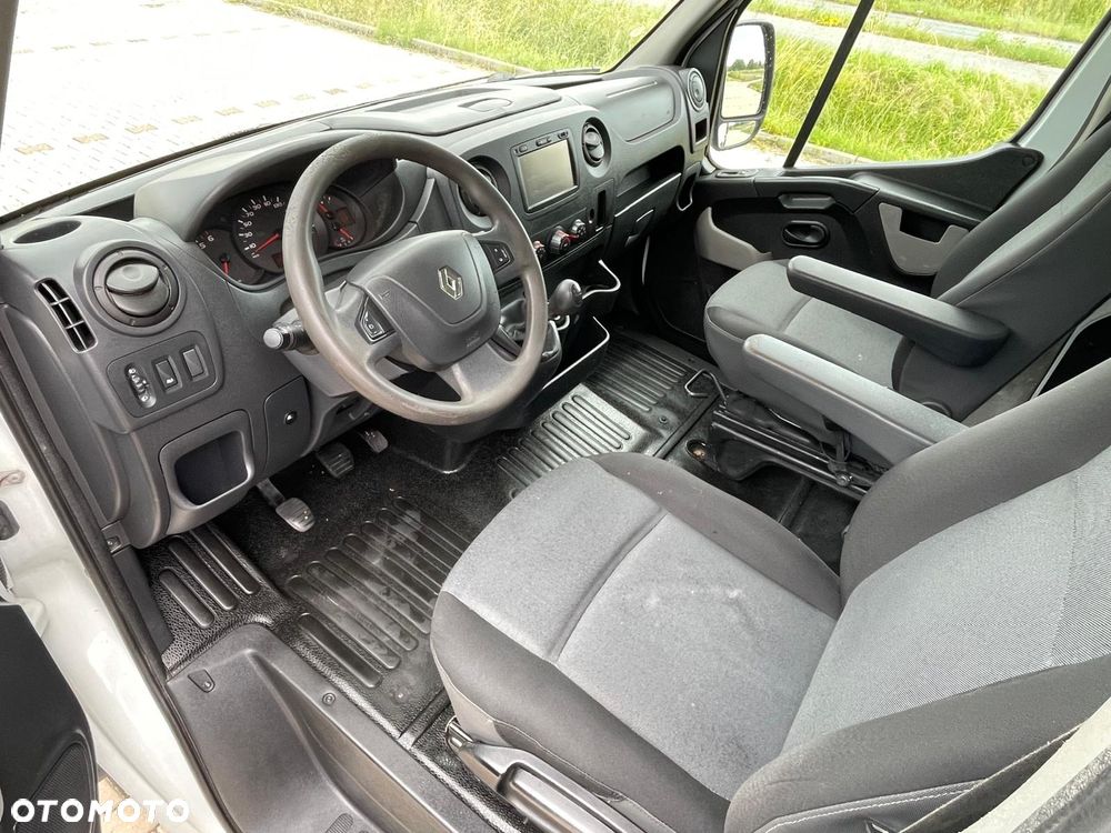 Renault Master - 11