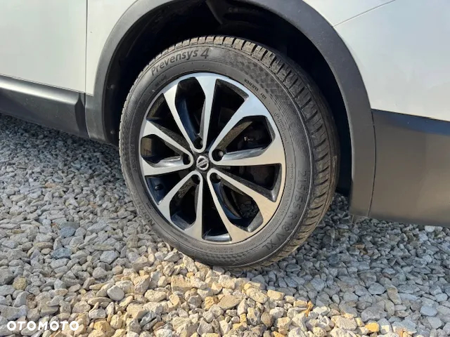 Nissan Qashqai+2 - 24