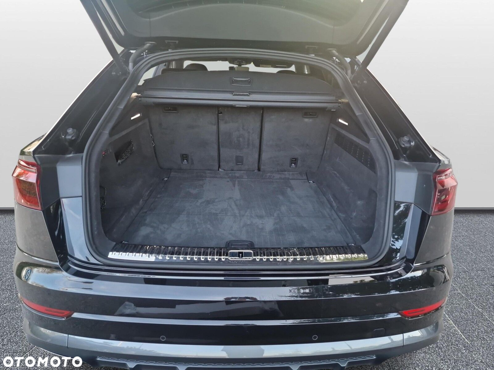 Audi Q8 - 17