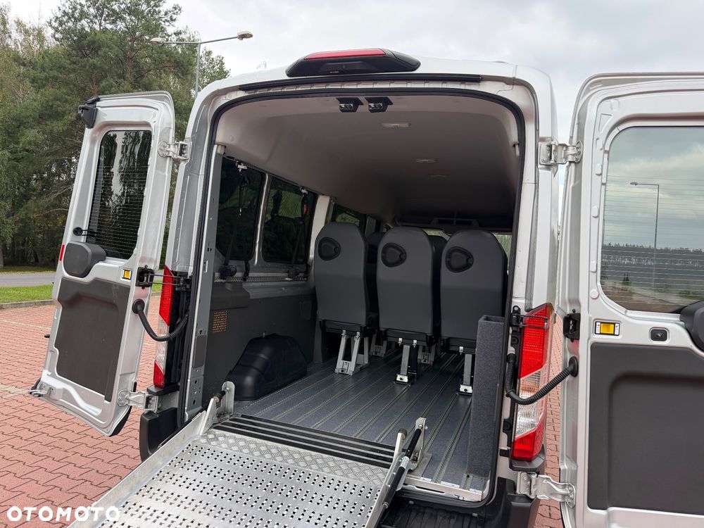 Ford Transit - 25
