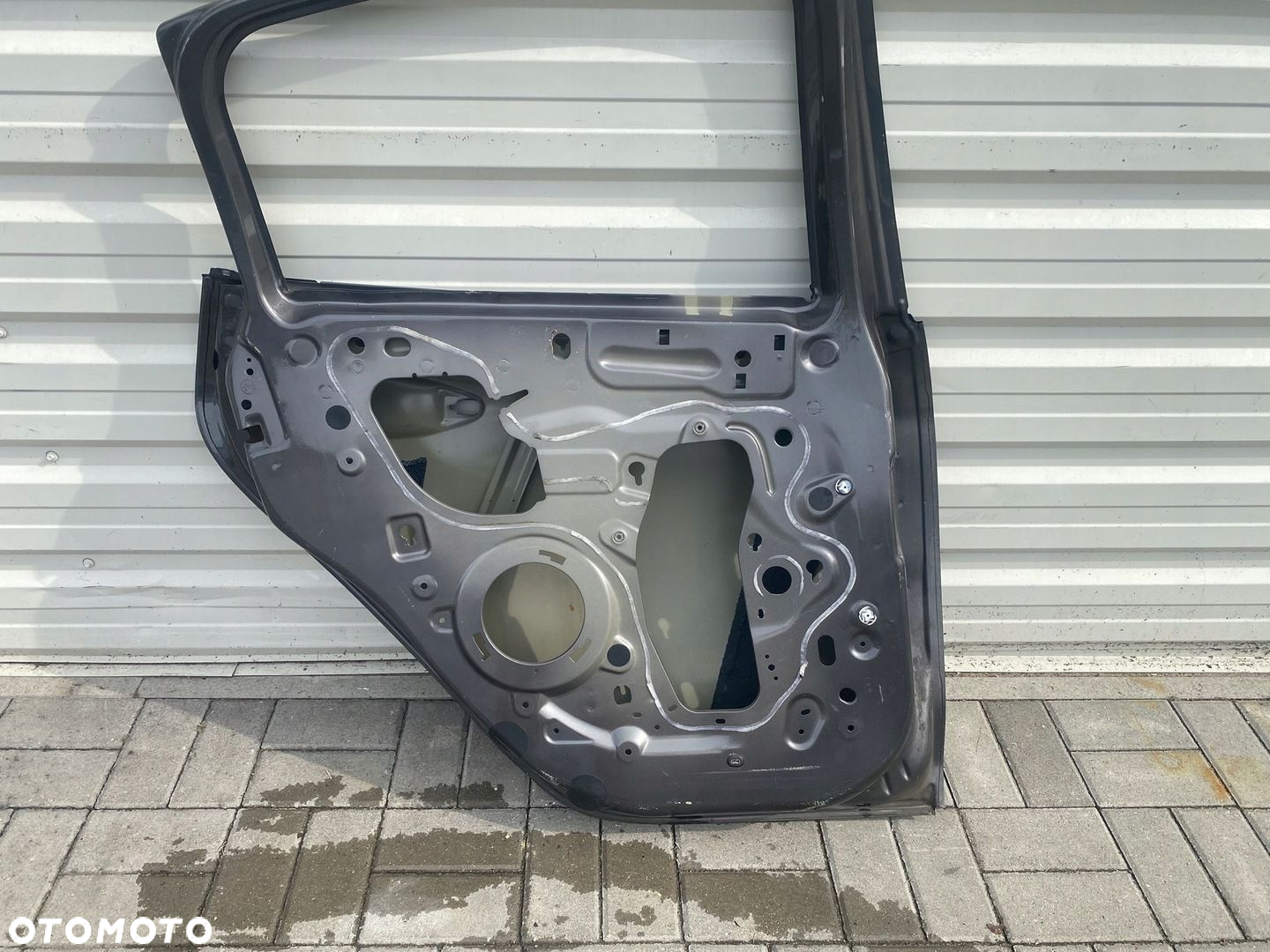 DRZWI LEWY TYŁ LEWE TYLNIE PEUGEOT 208 I EU - 11