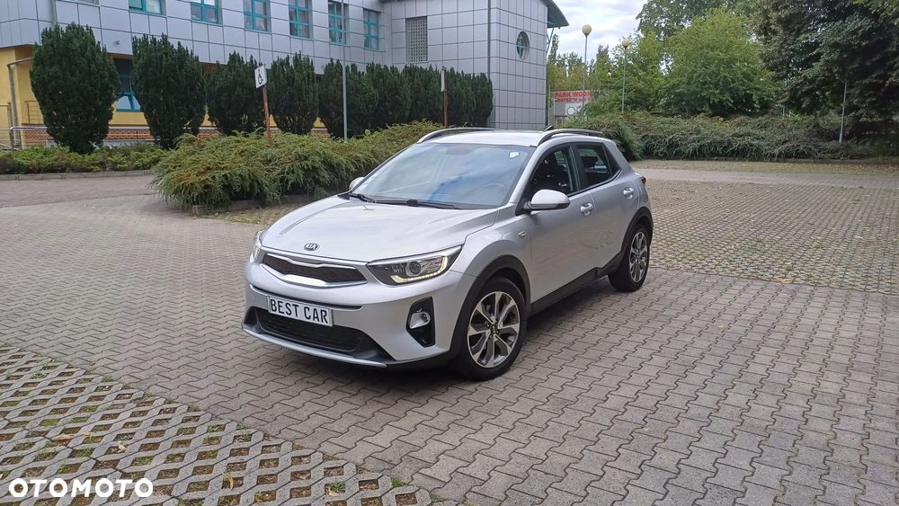 Kia Stonic 1.6 CRDi SCR L - 1