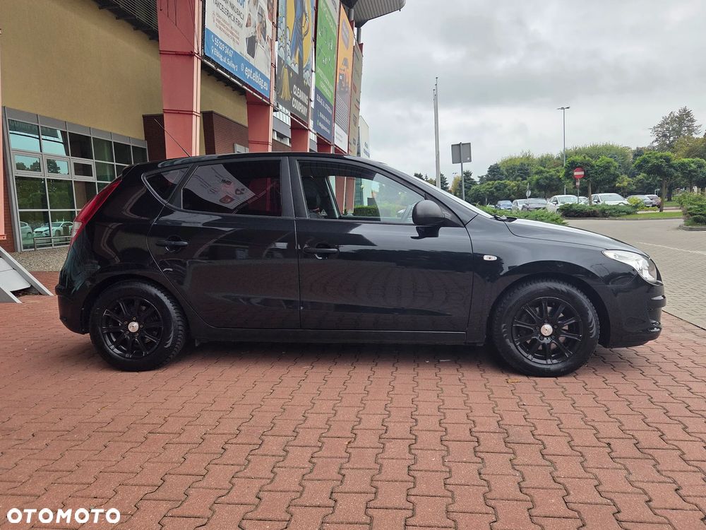 Hyundai i30 1.4 Blue Comfort - 3